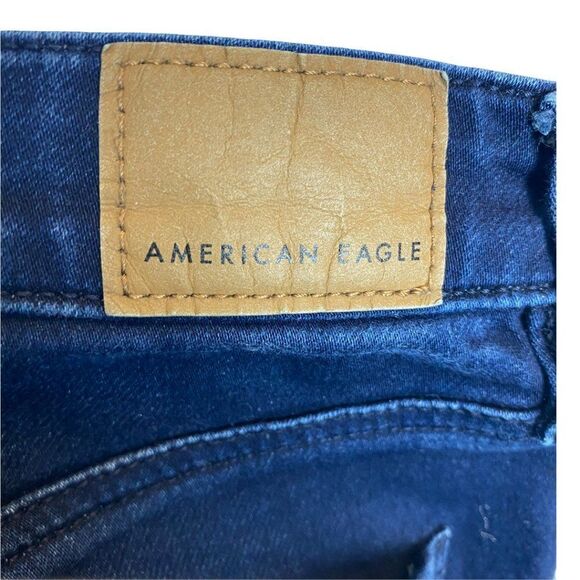 American Eagle Outfitters Womens Blue Dark Wash Super Hi Rise Jegging US 8 Short - Picture 12 of 14